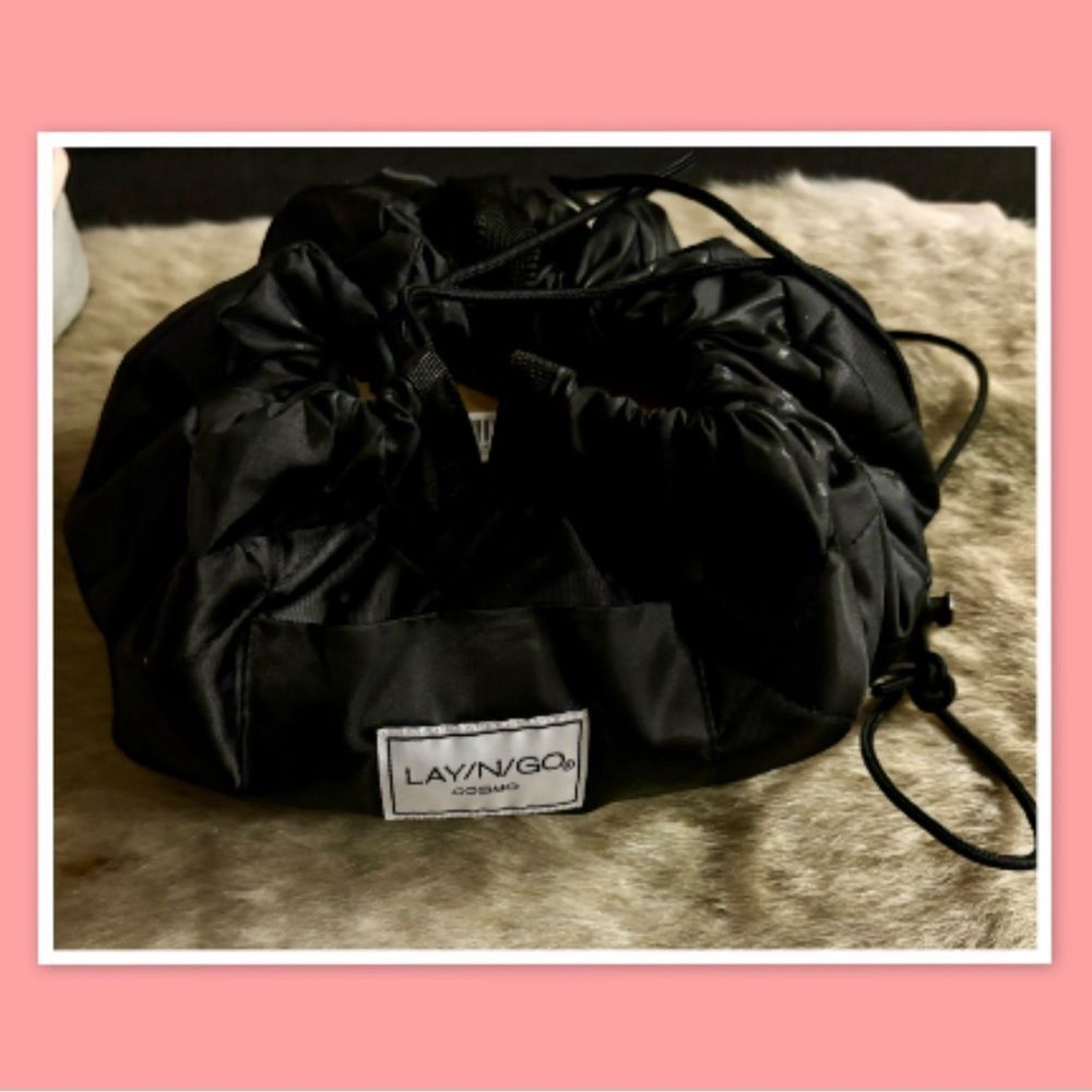 Lay-n-Go Cosmo Drawstring Cosmetic Pouch & Makeup Bag Organizer